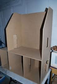 Si tu veux, commence à creuser directement dans le flanc d'une montagne. Fabrication D Une Maison De Poupee Pour Melle L Le Blog De Mademoiselle Petit Pois