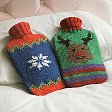 Perfect for family days out, beach picnics or camping. Knitting Patterns Reindeer And Snowflake Hot Water Bottle Cover C111 Ebay