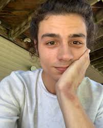 Aaron D (@musicbyaaron) • Instagram photos and videos