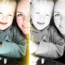 Nichole Holloway's Instagram, Twitter & Facebook