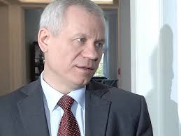 Marek Jurek" Tusk może jutro rano odwołać wybory