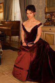 Robert pattinson sizzles, christina ricci rivets. Christina Ricci Opens Up About Sex Scenes With Robert Pattinson