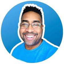 Pierce Brosnan se casó con Keely Shaye Brosnan en 2001 después de su  primera reunión en 1994.