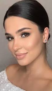 35 Wedding hair, makeup and nails ideas