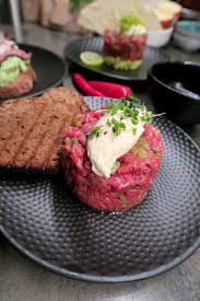 Wir Ihr Wahrscheinlich Schon Wisst Sind Tatars Unsere Allerliebsten Vorspeisen Heute Gibt S Von Mir Ein Paar Wirkl Leckeres Essen Essensrezepte Essen Rezepte