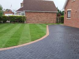 Our mission is to provide a level of quality, commitment and imagine no more lugging home smelly bags of fertilizer in your car or paying expensive lawn services. Home Page Hydrotech Irrigation System