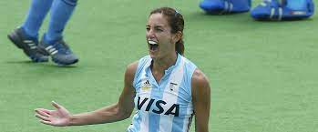 Por ahora se divierte, tiene apenas un año y medio.el hijo de la rosarina luciana aymar, mejor jugadora de hockey de todos los tiempos y del chileno. Panam Sports Panam Sports Legends Luciana Aymar The Magician Panam Sports