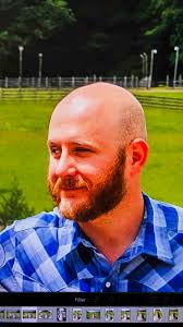 Hi! I’m having a major issue with Adobe Lightroom’s background blur tool.  It’s glitching out, and unfortunately the glitch appears in the export.  Does anyone have a solution?? Could it be a GPU thing? ...