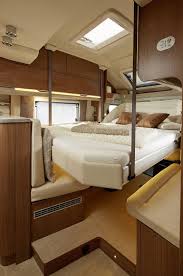 rv interior karavan ic mekani karavanda yasam