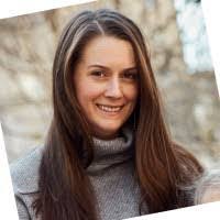 Kelly Barbour's Instagram, Twitter & Facebook