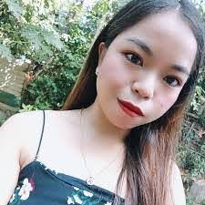 Alison Sain's Instagram, Twitter & Facebook