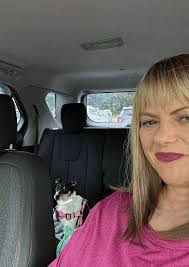 Elizabeth Alicea's Instagram, Twitter & Facebook