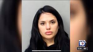 Phony doctor alert. This lady was arrested for doing filler & Botox  procedures without a license. She left victims botched and in pain. Make  sure to do your research before getting injected 😵‍💫