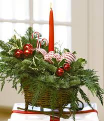 Christmas Candle Sleigh With Holly And Pine Xmas Centerpieces Christmas Centerpieces Christmas Flower Arrangements