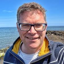 Ruth Gratton's Instagram, Twitter & Facebook