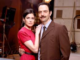 Questo Nostro Amore 70 Torna La Fiction Con Anna Valle E Neri Marcore Negli Anni 70 Teleblog Teleblog People Comfy Winter Tv Series