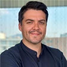 Después de más de 5 años, el viernes pasado fue mi último día en Accenture  Chile. Me voy muy agradecida de haber conocido a grandes profesionales,  líderes y, sobre todo, a maravillosas