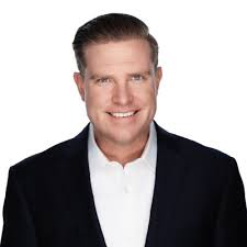 Extremely happy and grateful to announce that I will be joining the Beacon  Hill Portland Finance team as a Staffing Consultant upon graduation.