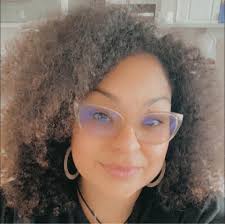 What clubs or activities are available in Port St. Lucie to make friends?