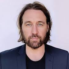 Amazon.com: Derek Finn: libros, biografía, última actualización