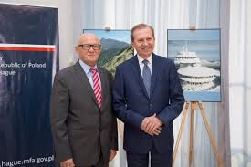 Jun 12, 2021 · the buffalo niagara art association is presenting a number of local artists' work at the kenan house gallery in lockport for an exhibition that opens to the public on sunday. Mr Zbignieuw Kulik And Ambassador Dr Jan Borkowski Diplomat Magazine