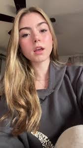 Amber Mccourt's Instagram, Twitter & Facebook