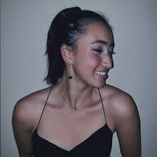 Laura Johnstone (laurajohnstone2301)