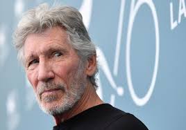 With rufat aliyev, farshid azizi, nikoo bafti, azzurra caccetta. Rogers Waters Slams David Gilmour For Ban From Pink Floyd Website Variety