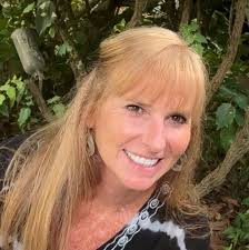 What is this insect with white things