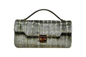 Maybe you would like to learn more about one of these? Collezione Borse In Velluto Coccodrillo