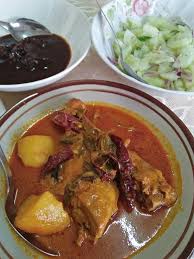 Resepi ni sangat simple sebab tak memerlukan bahan yang banyak dan rumit contohnye bunga lawang ke,kayu manis ke, ketumbar or daun kari.sumer tu x potong ayam dan toskan (saiz ikut suke). 10 Resepi Ayam Berkuah Yang Lazat Dan Simple Saji My