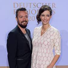 Pinar atalay is on facebook. Ard Moderatorin Pinar Atalay Das Baby Ist Da Intouch