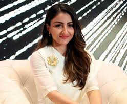 Soha ali khan ретвитнул(а) nawazuddin siddiqui. It S Time For Some Cricket Talk For Soha Ali Khan Weekly Voice
