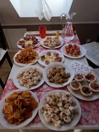 Aperitivo codorniz solomillo de cerdo aperitivo de boquerones en vinagre tapas para navidad canapé de atún. Aperitivos Frios Para Fiesta De Cumpleanos J A Zambrana