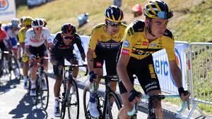 Du 26 juin au 18 juillet 2021, suivez le parcours de la 108ème édition du tour de france et retrouvez tous les jours le direct de l'étape, les résultats, le classement général, par maillots et par équipes. Tour De France 2020 Parcours Favoris Stats Meteo Horaires Tout Savoir Sur La 8e Etape Eurosport