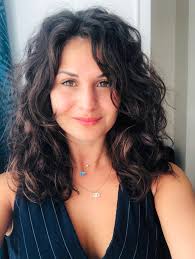 Mme Sandra AZOULAY, Ostéopathe à Paris : Prenez rendez-vous en ligne