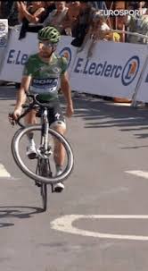 The gif dimensions 500 x 321px was uploaded by anonymous user. Sagan Cyclist Gif Sagan Cyclist Arrival Discover Share Gifs