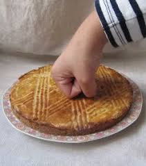 Le Broye Poitevin Est Une Galette Toute Simple A Base De Farine Beurre Et Sucre Elle Ne Contient Pas D Oeufs Broye Du Poitou Dessert Facile Recette Dessert