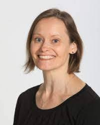 Kerri Bean's Instagram, Twitter & Facebook