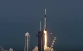 Kennedy space center, fl, usa. Highlights On Spacex Rocket Launch Spacex Rocket Lifts Off On Historic Private Crewed Flight