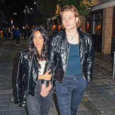 Sierra deaton biography, ethnicity, religion, interesting facts, favorites, family, updates, childhood facts, information and more: Who Is Sierra Deaton Dating Sierra Deaton Boyfriend Husband