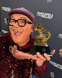 I have the best Hawaiian music band in the world. Hammahs. Left to Right:  Aron Nelson (piano- 8 years with @pearecords) and contributing Pianist to  my GRAMMY Award winning album Kuini. Horace