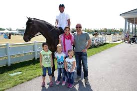 We did not find results for: Reitsportnews Die Pferdesportagentur Magna Racino Spring Tour 2014 Film Und Schauspielstar Heino Ferch Besucht Sein Pferd Bei Der Magna Racino Spring Tour
