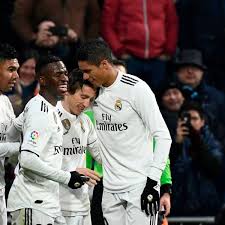 Lea aquí todas las noticias sobre raphael varane: La Liga Real Madrid Und Die Jungen Spieler Wie Ozil Varane Vinicius