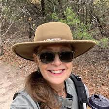 What is the current water flow below PK dam for kayaking?