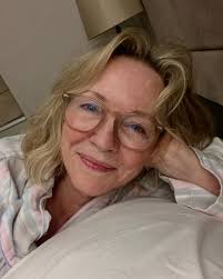 Happy birthday Rebecca 🎁🎂🎉😃😃