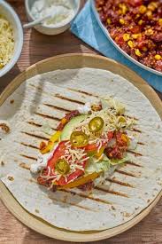 Avocado Passt Einfach Hervorragend Auf Leckere Wraps Mit Chili Con Carne Diese Herzhafte Mexikanische Mahlzeit Schmeckt Dir Chili Con Carne Con Carne Rezepte
