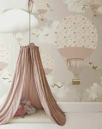 Tapeten Kinderzimmer Passende Farben Und Motive Auswahlen Girl Room Little Hands Wallpaper Childrens Bedrooms