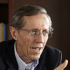 Aunque tristes por la decisión, mi familia y yo esperamos que pronto esté el 31 de julio fue el último día de transmisión ininterrumpida de los programas de roberto gómez bolaños, informó. Julio Roberto Gomez Esguerra La Silla Vacia