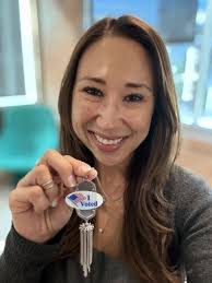 Crystal Diep's Instagram, Twitter & Facebook